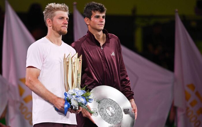 Alejandro Davidovich Fokina with the Shanghai Masters trophy, alongside runner-up Rafael Jódar, 2026